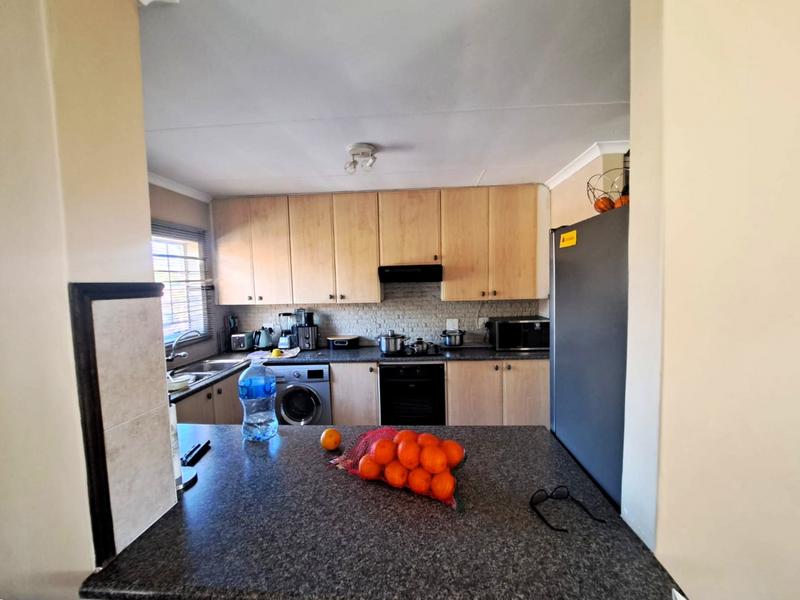 To Let 2 Bedroom Property for Rent in Eco Park Gauteng