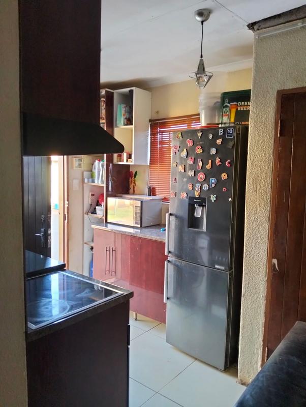 2 Bedroom Property for Sale in Clayville Gauteng