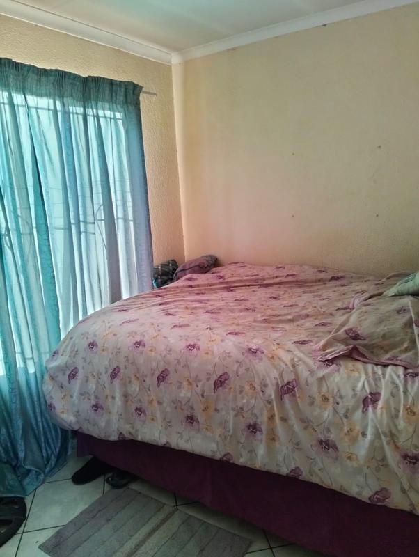 2 Bedroom Property for Sale in Clayville Gauteng