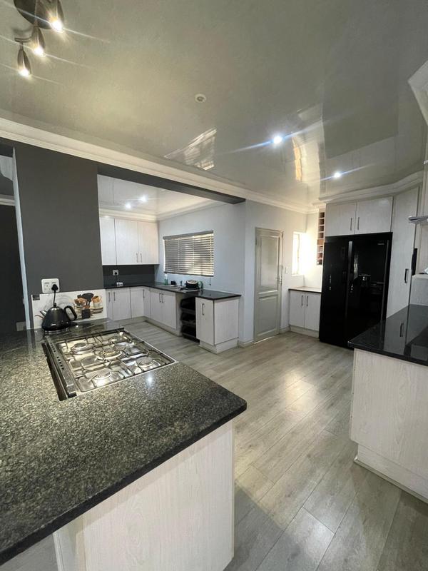 To Let 3 Bedroom Property for Rent in Parkrand Gauteng