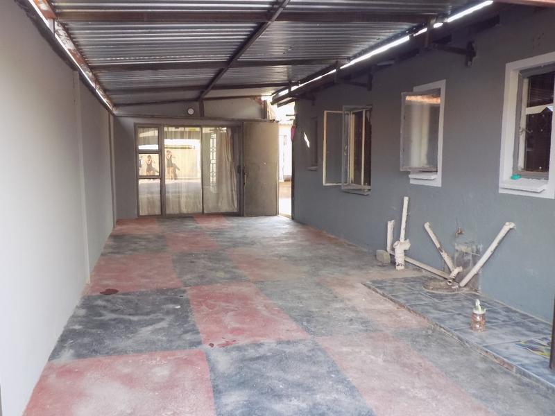 3 Bedroom Property for Sale in Protea Glen Gauteng