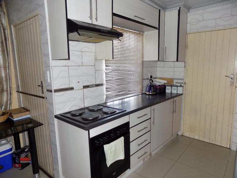 3 Bedroom Property for Sale in Protea Glen Gauteng