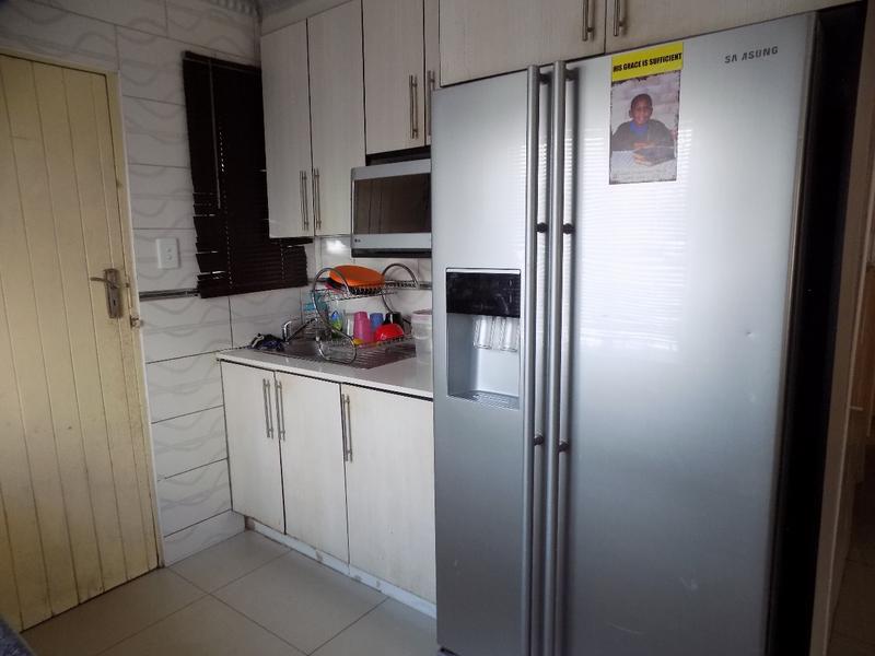 3 Bedroom Property for Sale in Protea Glen Gauteng