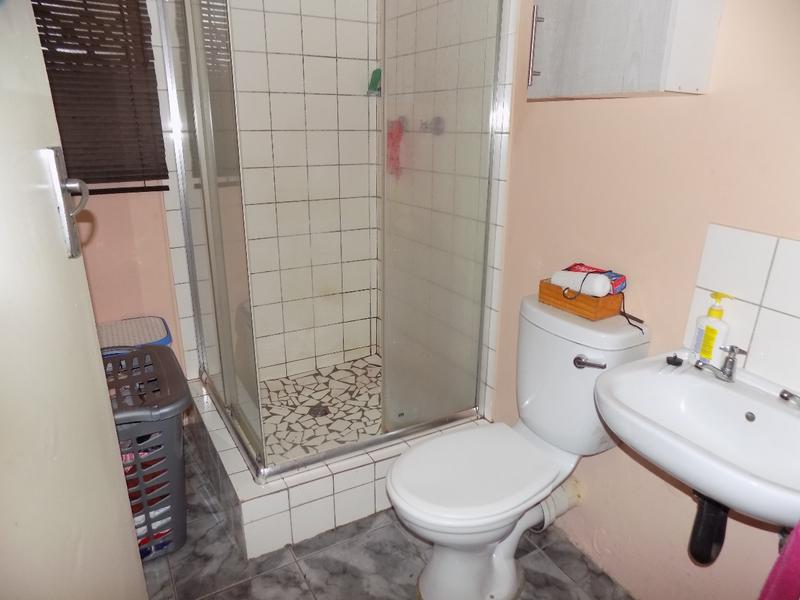 3 Bedroom Property for Sale in Protea Glen Gauteng