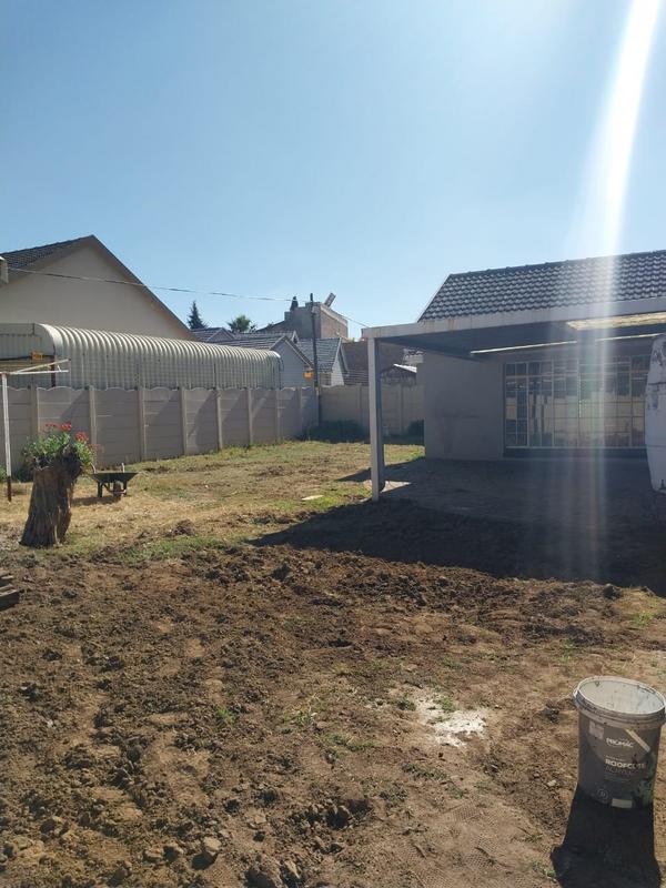 To Let 3 Bedroom Property for Rent in Beyers Park Gauteng
