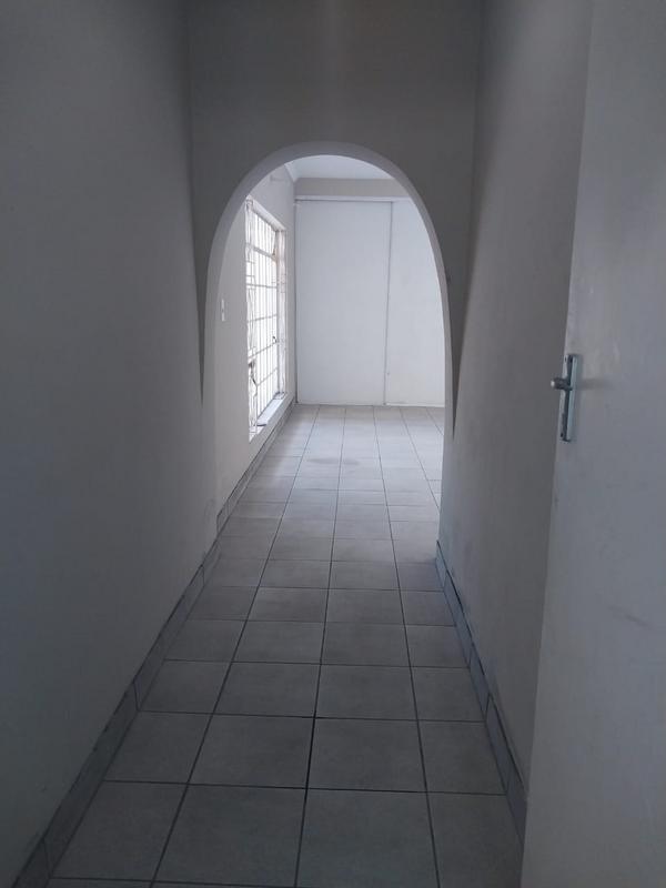 To Let 3 Bedroom Property for Rent in Beyers Park Gauteng