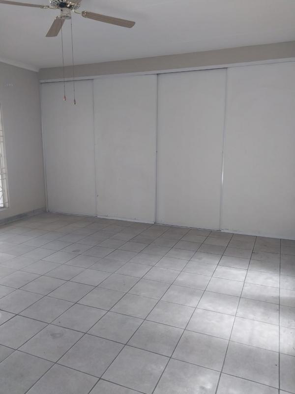 To Let 3 Bedroom Property for Rent in Beyers Park Gauteng
