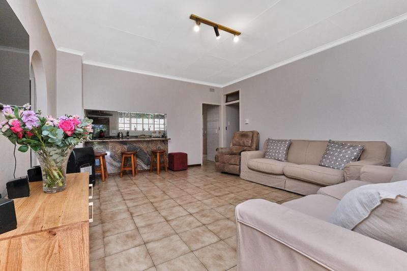 5 Bedroom Property for Sale in Sundowner Gauteng