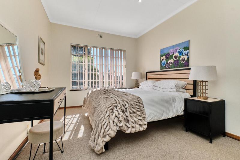 5 Bedroom Property for Sale in Sundowner Gauteng
