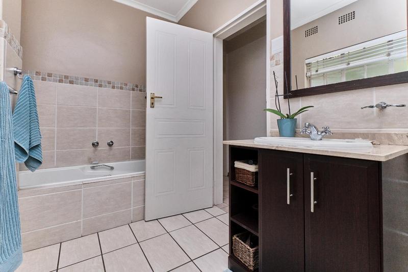 5 Bedroom Property for Sale in Sundowner Gauteng