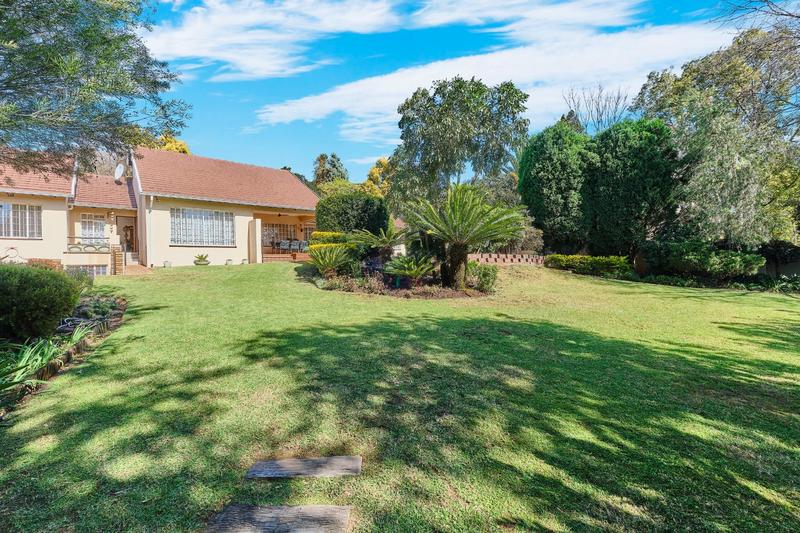5 Bedroom Property for Sale in Sundowner Gauteng