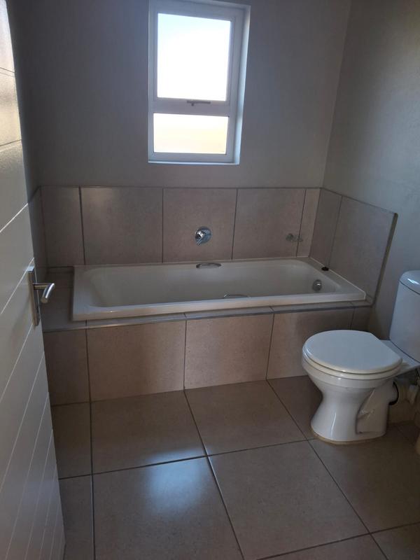 To Let 3 Bedroom Property for Rent in Vanderbijlpark SE 10 Gauteng