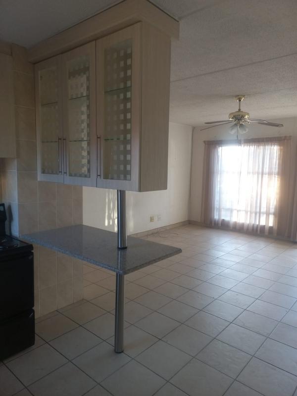 2 Bedroom Property for Sale in Vanderbijlpark SE 3 Gauteng