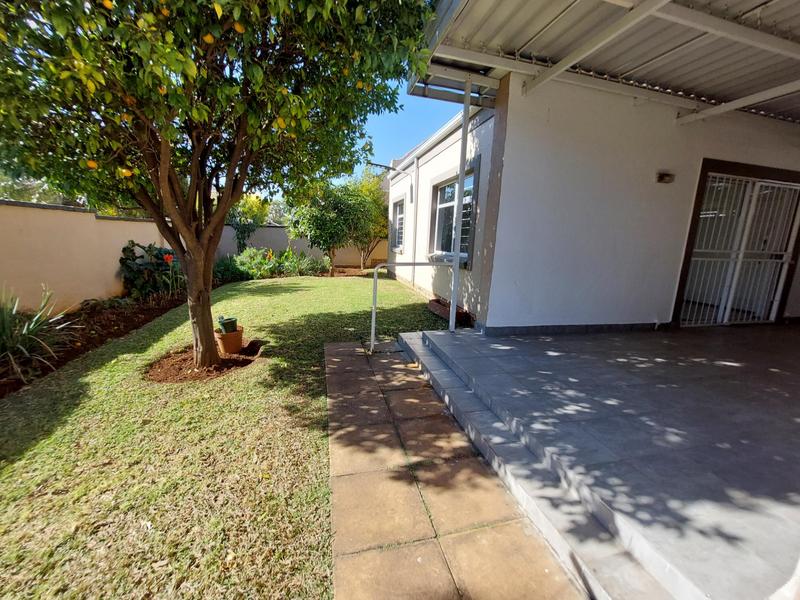 2 Bedroom Property for Sale in Sinoville Gauteng