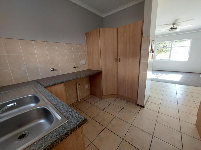 2 Bedroom Property for Sale in Sinoville Gauteng