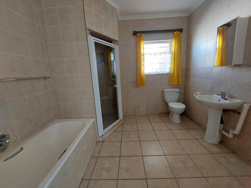 2 Bedroom Property for Sale in Sinoville Gauteng