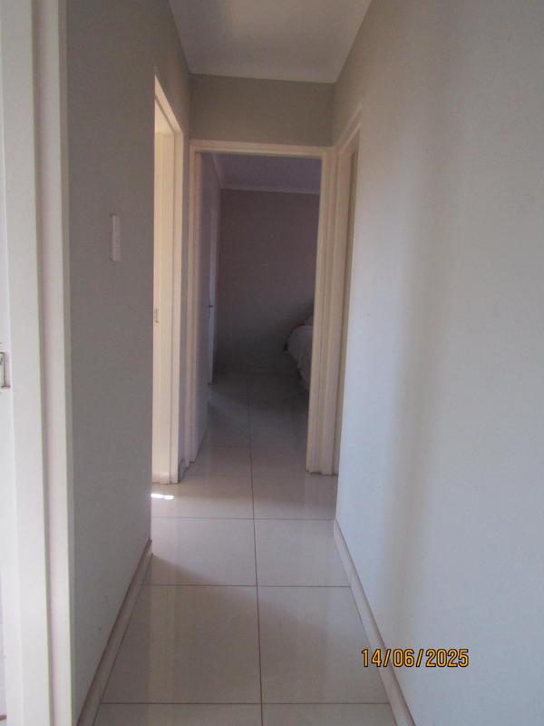 3 Bedroom Property for Sale in Dawn Park Gauteng