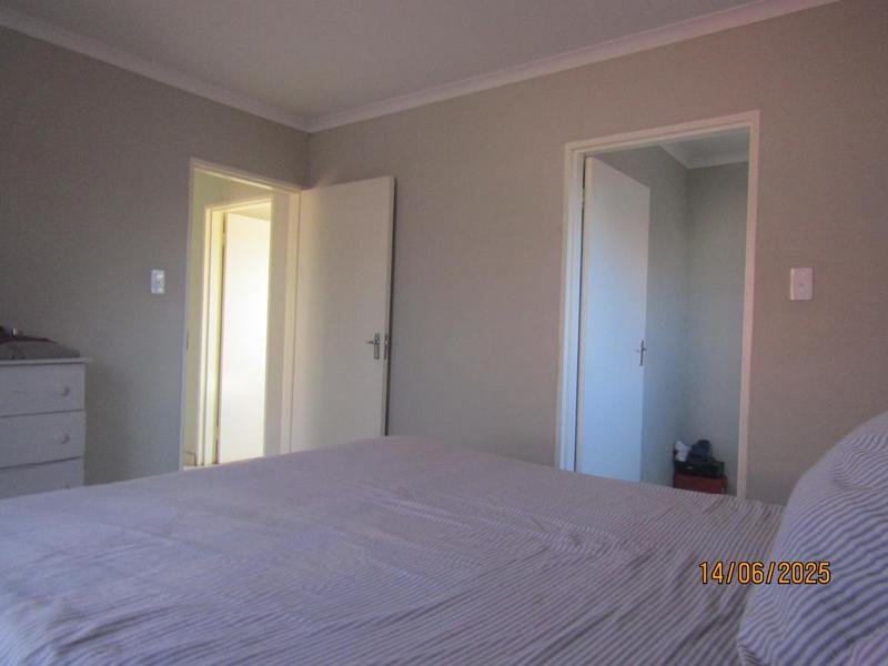 3 Bedroom Property for Sale in Dawn Park Gauteng