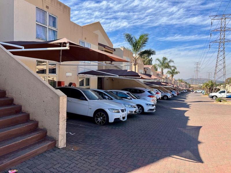 2 Bedroom Property for Sale in Meredale Gauteng