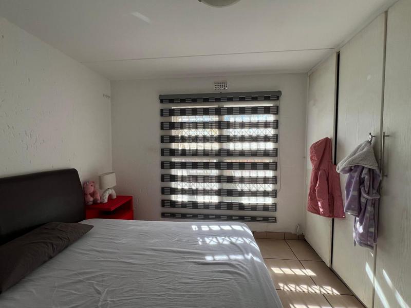 2 Bedroom Property for Sale in Meredale Gauteng