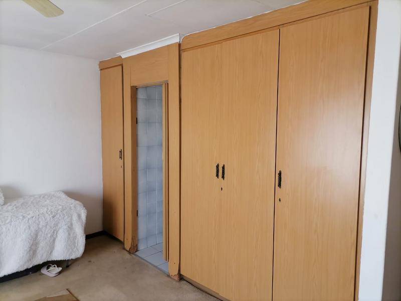2 Bedroom Property for Sale in Mapetla Gauteng