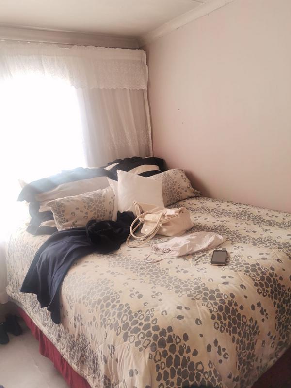 2 Bedroom Property for Sale in Molapo Gauteng
