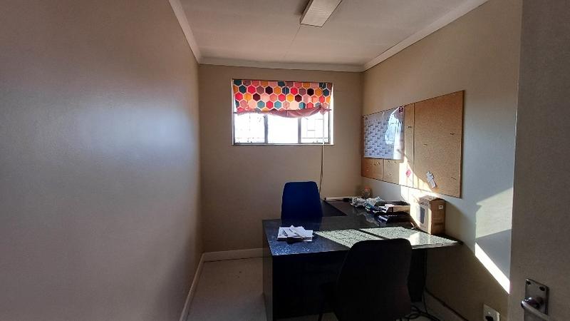 To Let commercial Property for Rent in Hennopspark Gauteng