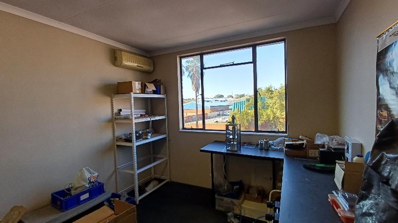 To Let commercial Property for Rent in Hennopspark Gauteng
