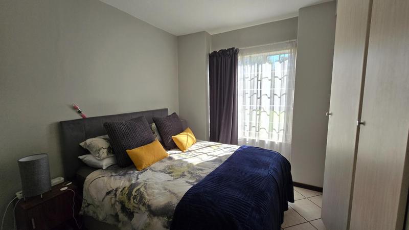 To Let 2 Bedroom Property for Rent in Equestria Gauteng
