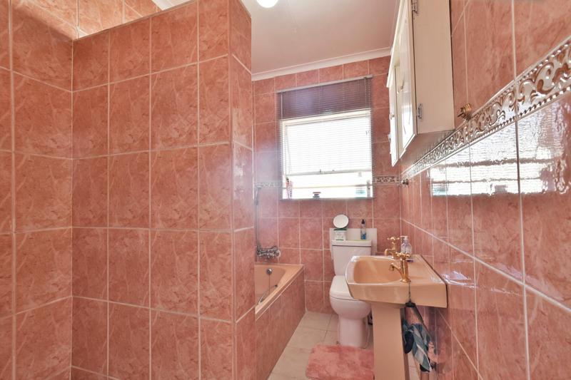 4 Bedroom Property for Sale in Brackenhurst Gauteng