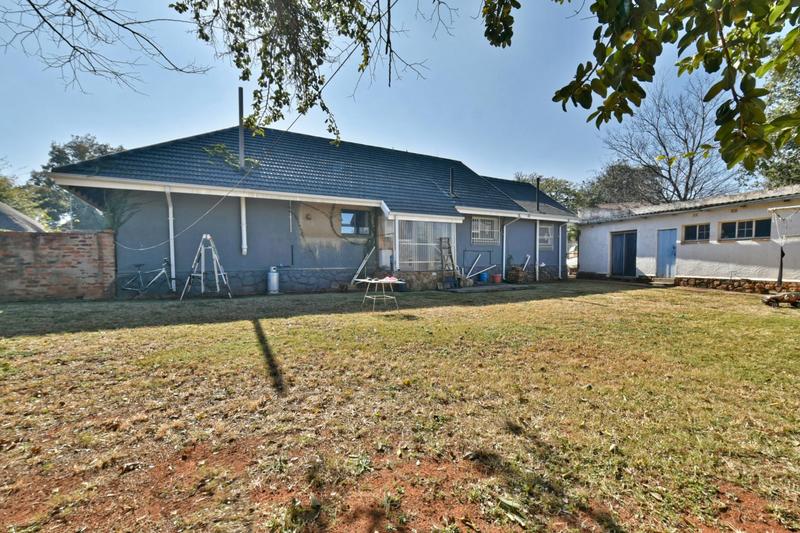 3 Bedroom Property for Sale in Parkdene Gauteng