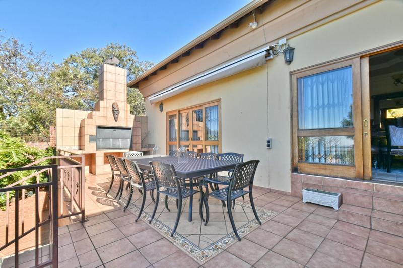 4 Bedroom Property for Sale in Glenvista Gauteng