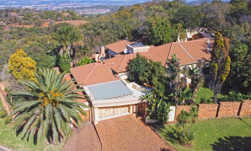 4 Bedroom Property for Sale in Glenvista Gauteng