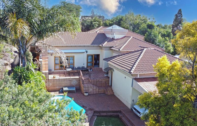 4 Bedroom Property for Sale in Glenvista Gauteng