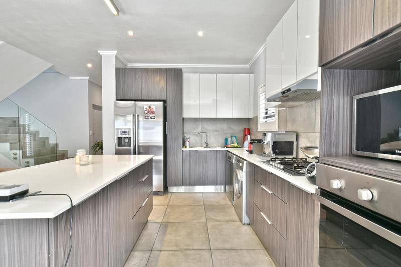 3 Bedroom Property for Sale in Bryanston Gauteng