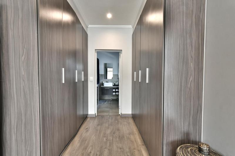 3 Bedroom Property for Sale in Bryanston Gauteng