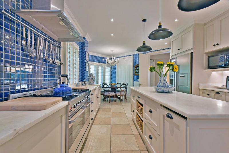5 Bedroom Property for Sale in Sandhurst Gauteng
