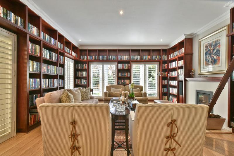 5 Bedroom Property for Sale in Sandhurst Gauteng
