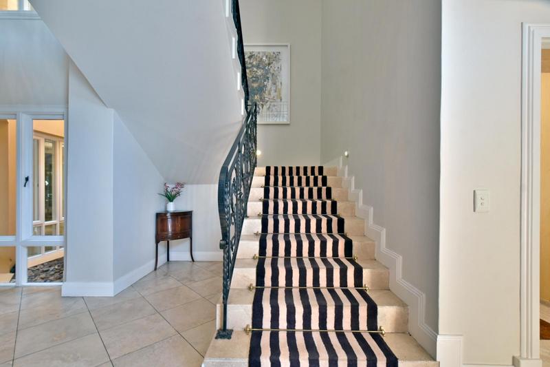 5 Bedroom Property for Sale in Sandhurst Gauteng