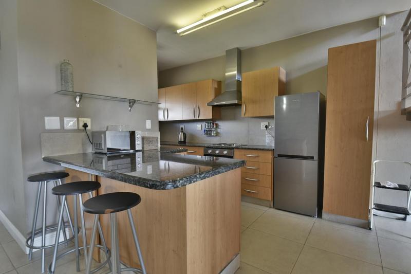 2 Bedroom Property for Sale in Sandton Central Gauteng