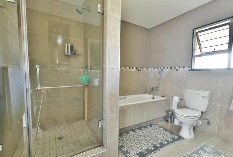 2 Bedroom Property for Sale in Sandton Central Gauteng
