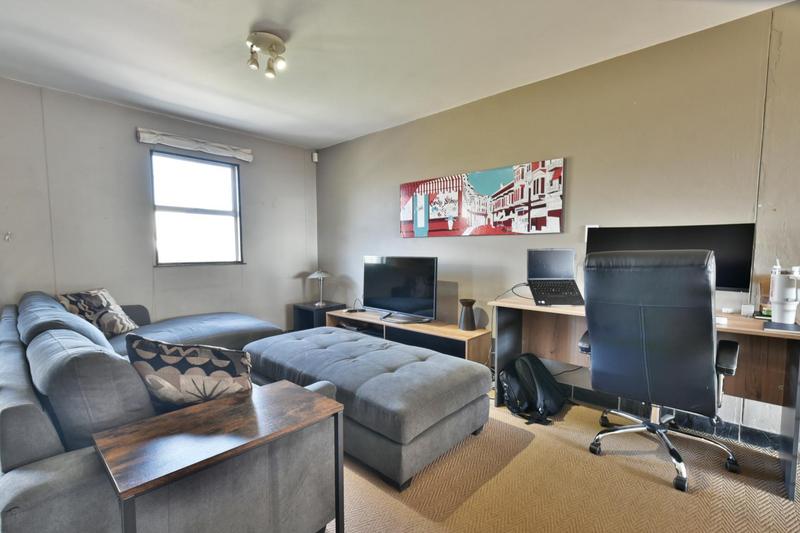 2 Bedroom Property for Sale in Sandton Central Gauteng