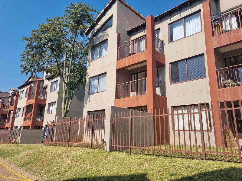To Let 2 Bedroom Property for Rent in Honeydew Gauteng