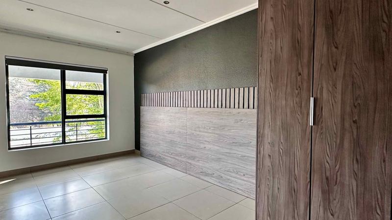 To Let 2 Bedroom Property for Rent in Morningside Gauteng