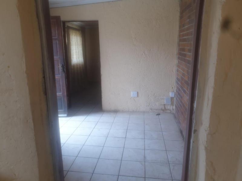 2 Bedroom Property for Sale in South Hills Gauteng
