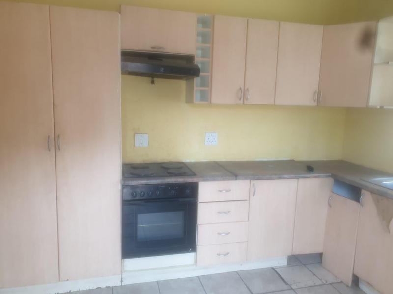 2 Bedroom Property for Sale in South Hills Gauteng