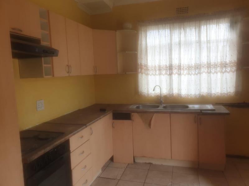 2 Bedroom Property for Sale in South Hills Gauteng