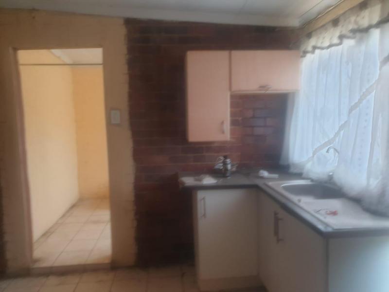 2 Bedroom Property for Sale in South Hills Gauteng