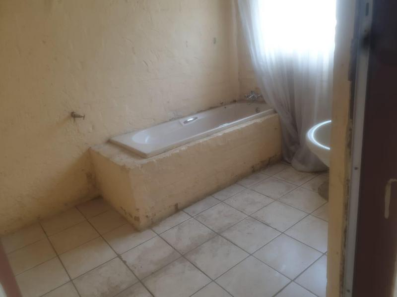 2 Bedroom Property for Sale in South Hills Gauteng