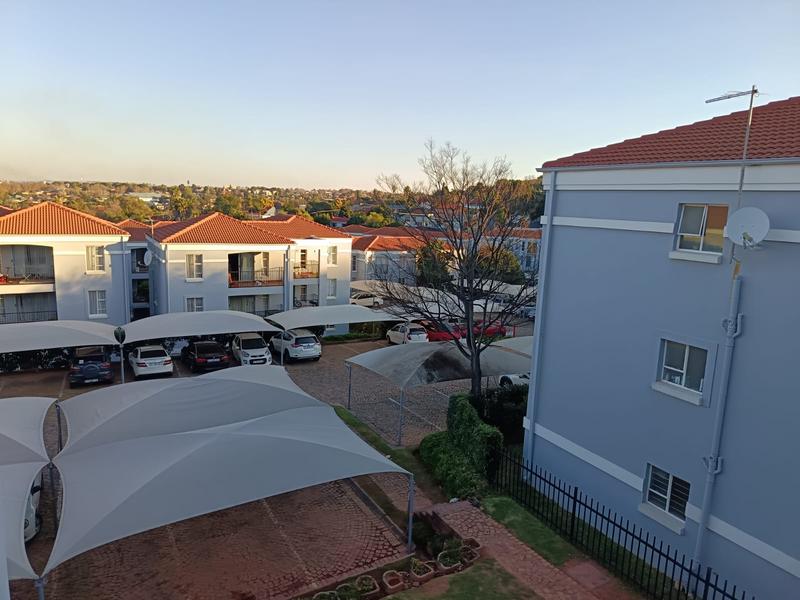 2 Bedroom Property for Sale in Northcliff Gauteng